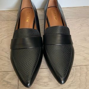 Point Toe Snakeskin Dress Loafers